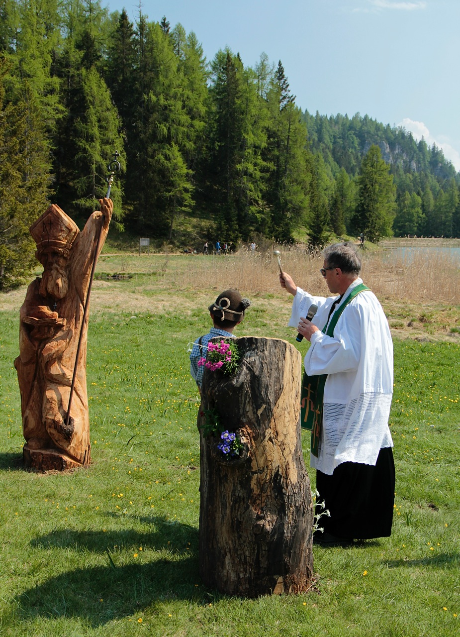 Via_Vigilius_inauguraz_22_benedizione